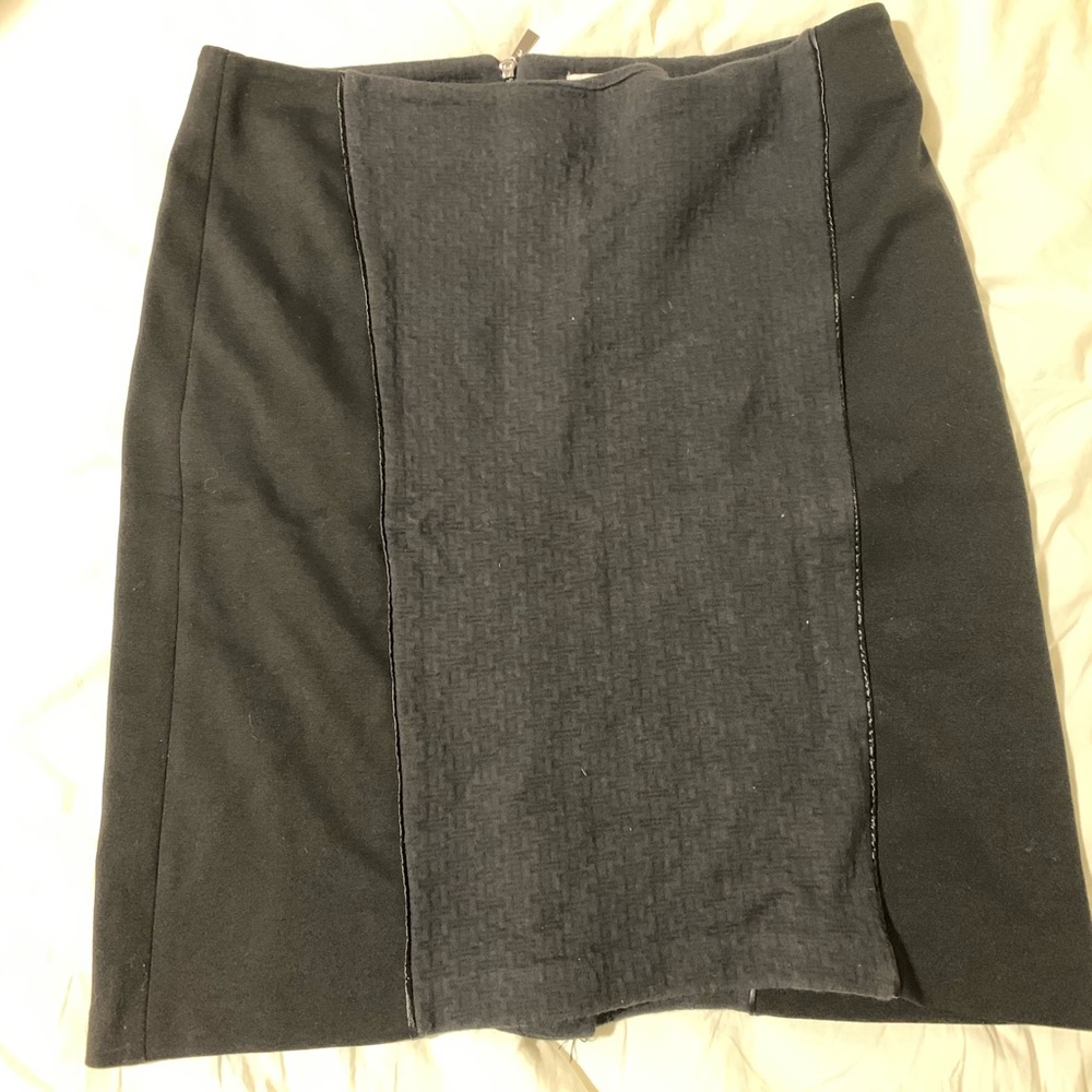 Black pencil skirt